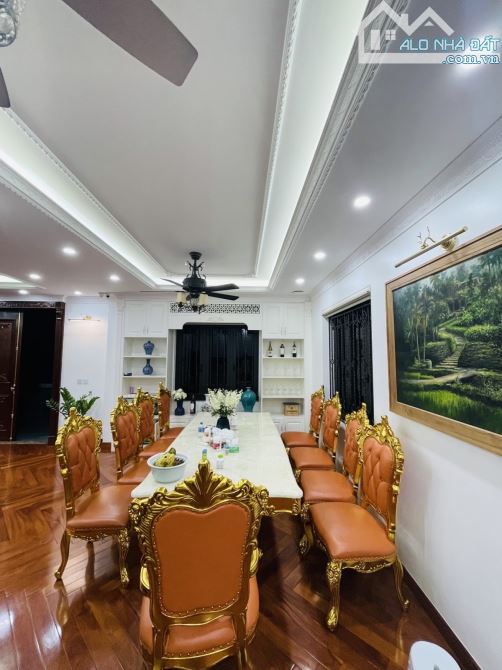 Biệt thự Mỹ Đình - Phố Lưu Hữu Phước 200m2, 4 tầng thoáng sáng, nội thất vip, giá 60 ty - 3