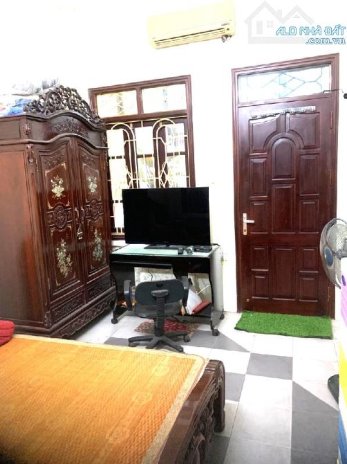 PHÂN LÔ ÔTÔ ĐỖ CỬA - KINH DOANH - TRƯƠNG ĐỊNH 40M² - 6 TẦNG TỰ XÂY - SỔ ĐỎ VUÔNG NÉT - 4