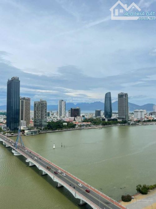 Bán căn hộ 2 phòng ngủ, 65m², tầng 15, view sông Hàn - Trung tâm Đà Nẵng, giá ưu đãi - 4