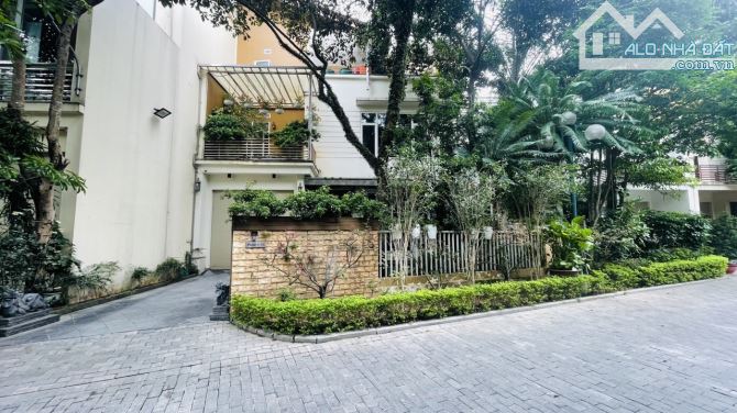 Bán Biệt Thự Đẹp Palm Garden, KĐT Việt Hưng, 223M2, MT 11M, giá 42.5 tỷ - 10