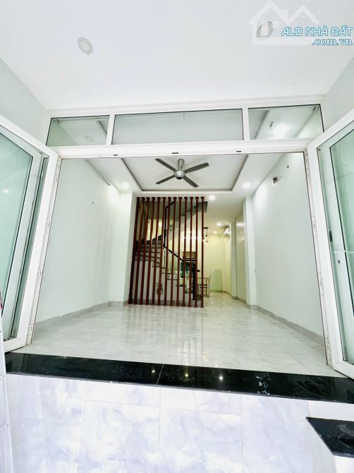 Bán Nhà Đẹp Linh Xuân Hem 3.5m 40m2 3 Tầng Hoàn Công Giá 3 Tỷ 850 - 1