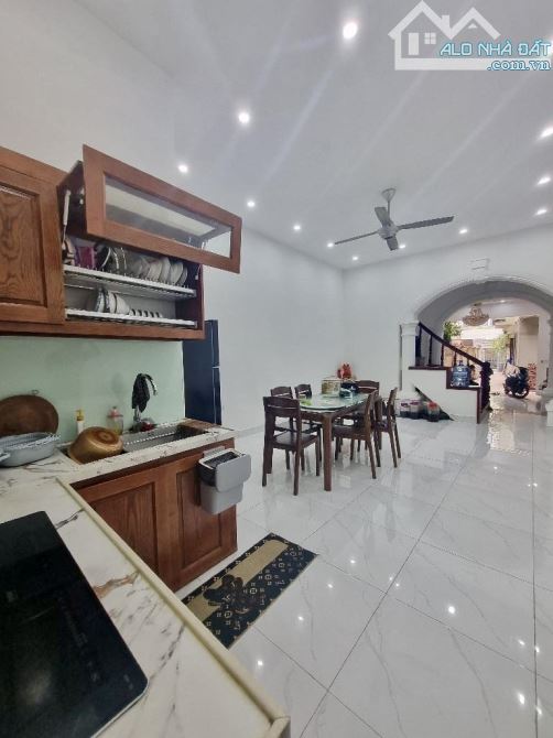 Bán nhà Ngọc Lâm 3 tầng x 77m Mt 4,5m 2 thoáng, gần phố nhỉnh 15 tỷ - 1