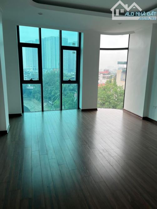 Cho thuê văn phòng Hạ Đình, view thoáng đẹp,  70 m2/tầng, sàn thông - 1