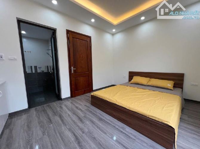 BÁN NHÀ NGUYỄN SƠN 54M2, 5 TẦNG, GẦN Ô TÔ TRÁNH, 6PN,KHU VIP PHÂN LÔ, CHO THUÊ 20TR/TH - 1