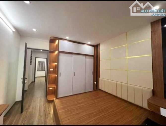 NHÀ MỚI - NGÕ NÔNG - 20M MẶT PHỐ  Tây Sơn 40m 5 tầng chào 9.8 tỷ - 2