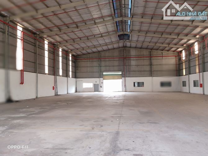 Cho thuê kho xưởng KCN Đức Hòa,Long An khuôn viên :7.000m2, XD:3.200m2 - 2