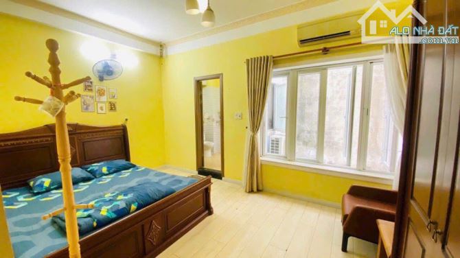 BÁN HOMESTAY 3 TẦNG MT THẠCH LAM - SÁT BÃI TẮM MỸ KHÊ - DIỆN TÍCH 95M2 GIÁ 9,6 TỶ - 3