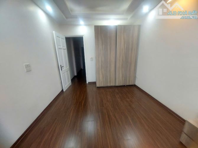Bán nhà mặt phố Âu Cơ bên số lẻ, DT 128m, 7 tầng mới, thang máy, MT 5.7m, giá 53.5 tỷ. - 4