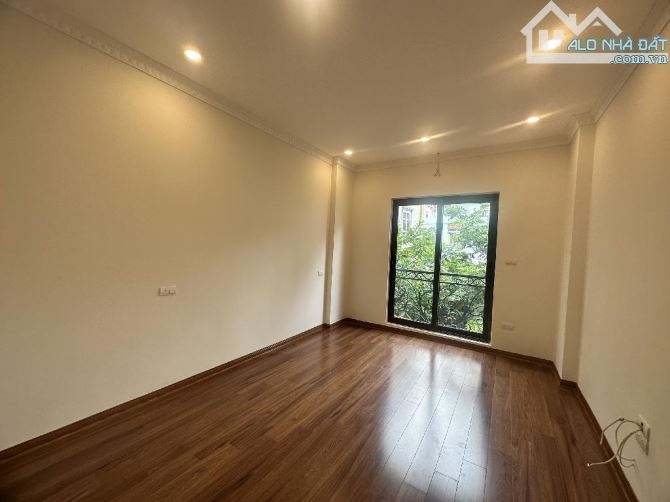 Bán nhà 5 tầng Phúc Lợi mới tinh ở luôn 30m2 - 9