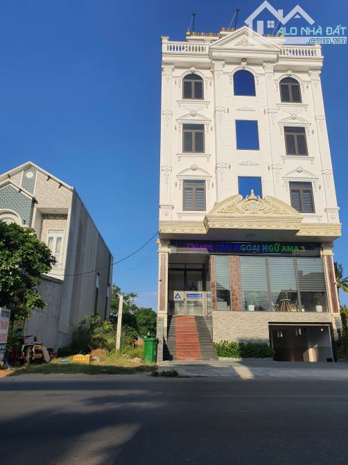 Bán đất Mặt tiền Kinh Doanh QL24B ngay bùng Binh Tịnh Khê, 125m2 hướng Tây SHR giá 3.x tỷ