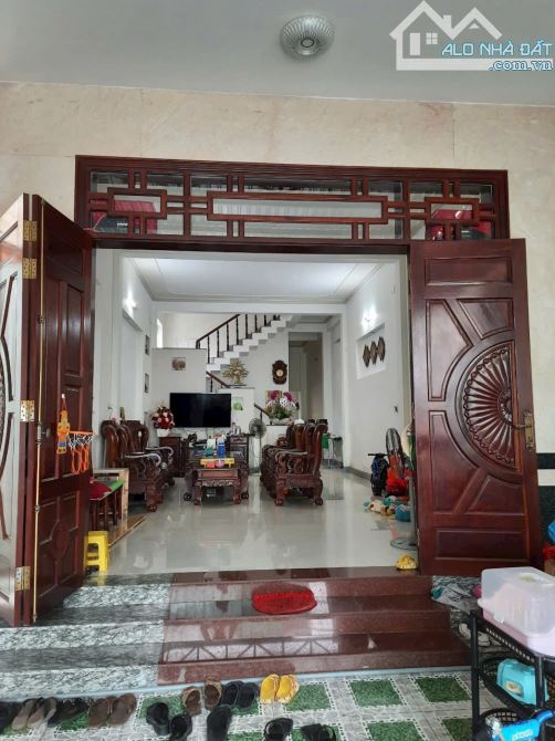 NHÀ MẶT TIỀN ĐƯỜNG NGUYỄN ĐỆ 1TRỆT 1LẦU + SÂN THƯỢNG- AN HOÀ, NINH MIỀU, TPCT