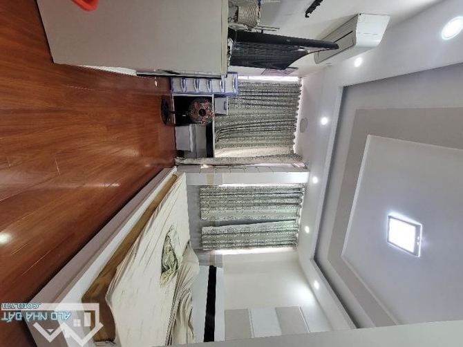 Bán gấp nhà Hẻm xe hơi KINH DOANH Lê Văn Sỹ F1 Tân Bình - 48m2, 4T - NỞ HẬU. - 1