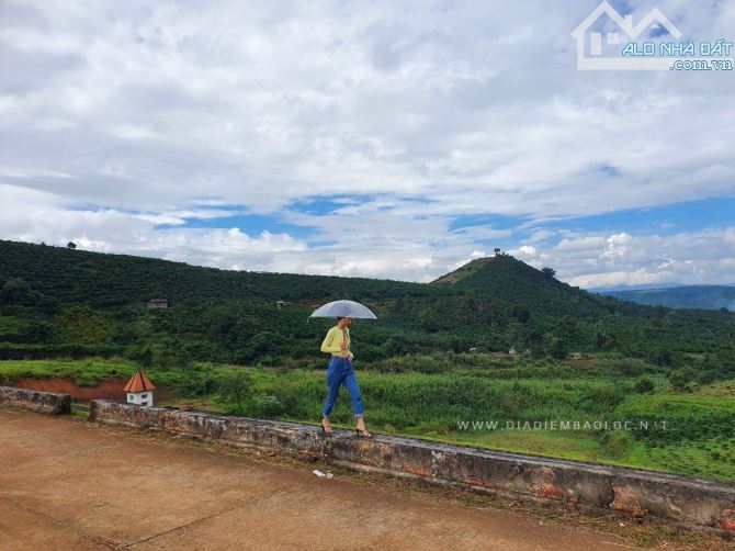 Về quê sinh sống bán lô đất nền hồ Đắk Long Thượng ngay đầu hồ view đẹp nhất khu - 1