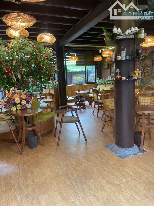 SANG NHƯỢNG QUAN CAFE HỒ TÙNG MẬU - CẦU GIẤY - QUÁN VẪN HOẠT ĐỘNG BÌNH THƯỜNG - SẦM UẤT - 2