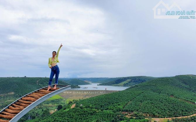 Về quê sinh sống bán lô đất nền hồ Đắk Long Thượng ngay đầu hồ view đẹp nhất khu - 2