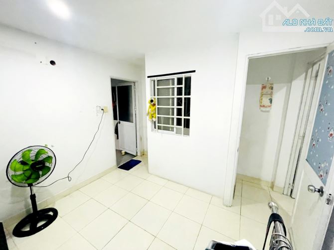 🏘⭐NHÀ TÂN PHÚ - 2 MẶT TIỀN RẺ NHẤT KHU VỰC- 2 PN - SỔ ĐẸP HIẾM QUÁ 26M2 - CHỈ HƠN 2 TỶ - 2