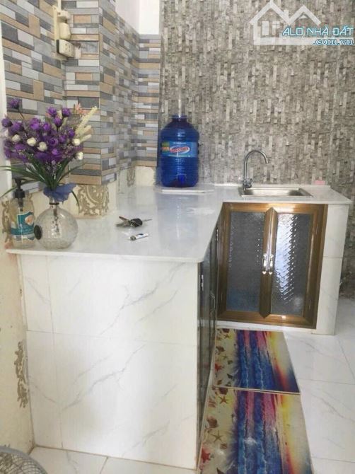 Cho thuê nhà 3 phòng ngủ Trần Phú có máy lạnh 4 triệu - 3