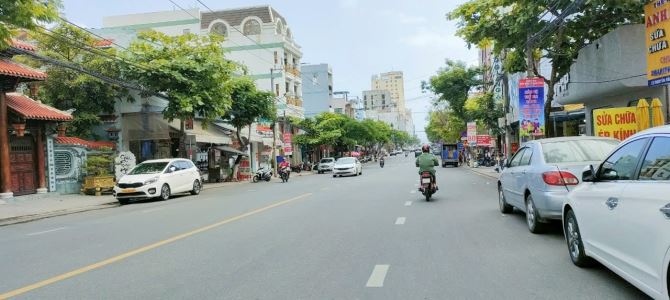 Cho thuê đất mặt tiền Nguyễn Văn Thoại đoạn kinh doanh sầm uất - 4