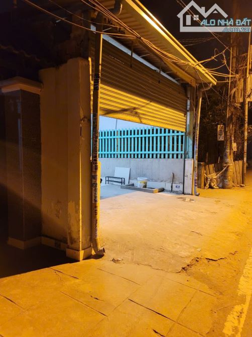 Cần Bán Gấp Nhà 4.7x20m Mặt Tiền Đường Bùi Công Trừng Hóc Môn Giá 3.8 Tỷ SHR - 9