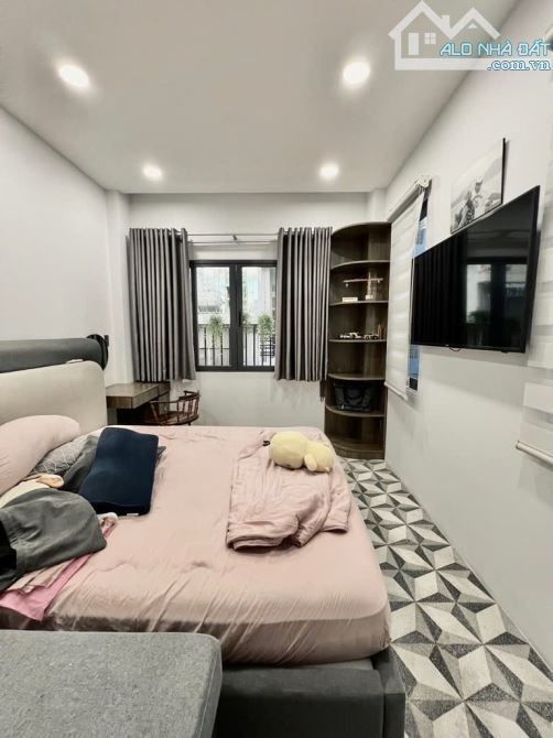CẦN BÁN nhà riêng, VỊ TRÍ SIÊU MẪU khu vòng xoay LÊ VĂN SỸ, gần 70M2 4T HXH giá 8 TỶ 3 - 1