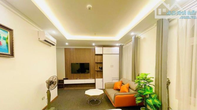 BÁN KHÁCH SẠN 3 SAO PHỐ TRẦN DUY HƯNG, VIEW HỒ CỰC ĐẸP 9 TẦNG- 150m²- mặt tiền 6m - giá 65 - 3