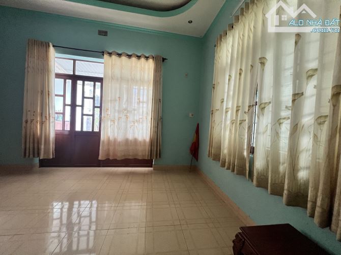 Bán căn nhà C4 đường Ngô Thì Nhậm, kế Ocean Dunes, 136m2 ngang 7m giá 4.5 tỷ - 5