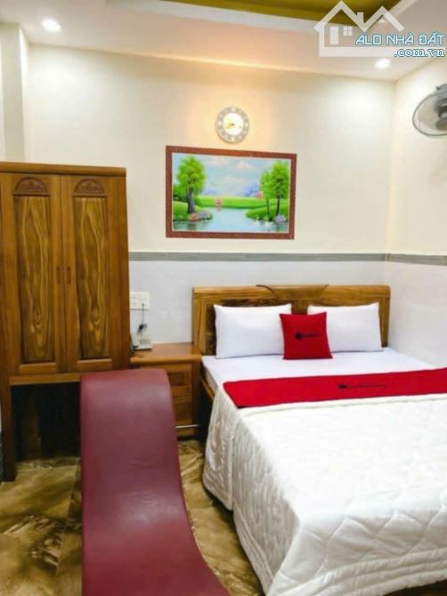 180tr/th,Khách Sạn Nguyễn Minh Hoàng,Tân Bình,7 Tầng, 67m2, chỉ 19 tỷ