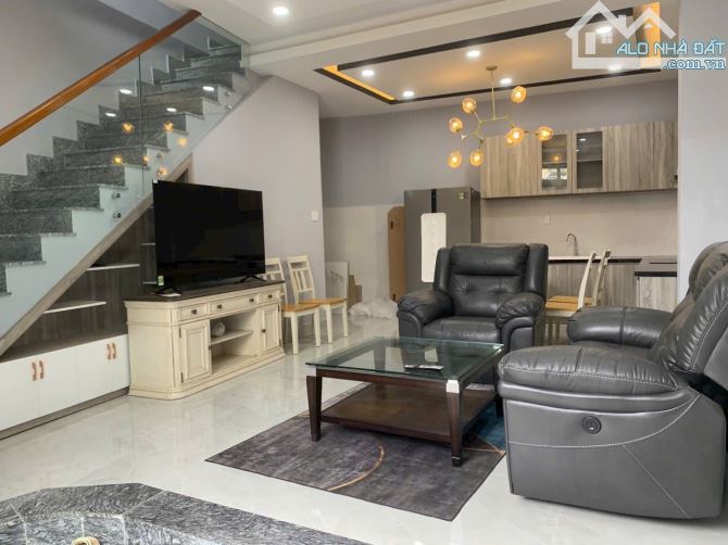 Bán nhà 2 tầng hẻm đường Phú Đức, phường Vĩnh Hoà, Nha Trang 45,8m2 ( rộng 5m ) giá 2,6 tỷ - 1