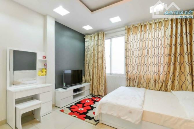 Bán nhà đường Ni Sư Huỳnh liên, 80m2, 5 Tầng, 4m x 20m, chỉ 10 tỷ 6 - 1