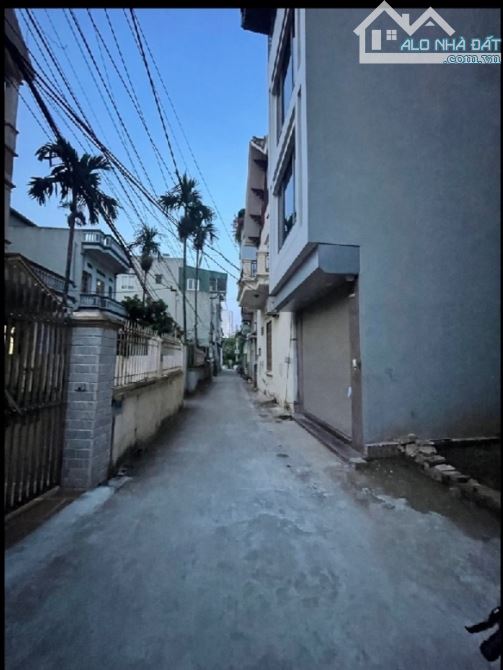 Nhà 5T*Yên Nghĩa,Hà Đông*Hoa khôi tắm trắng toàn thân,10m ra,ô tô tải đỗ Cửa. - 2
