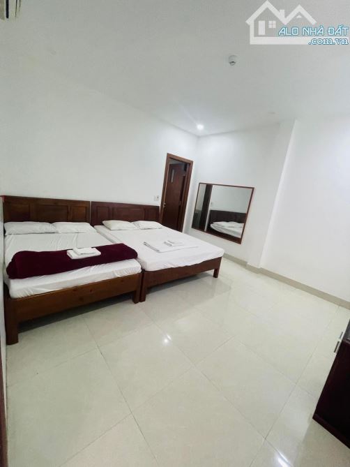 🏠🏠 Bán nhà 3 tầng mặt tiền Tỉnh Lộ 10, khu A Phú Mỹ Thượng full nội thất - 3