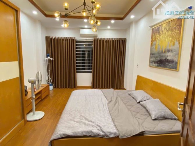 Bán nhà  tầng, mới, đẹp, ô tô qua, Hoà Bình 7, Thông Minh Khai, Hai Bà Trưng. Giá: 17 Tỷ - 2