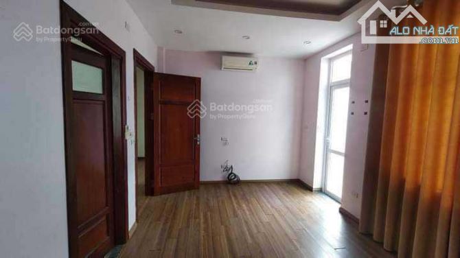 Cho thuê nhà Làng Việt Kiều Mỗ Lao, DT 130m2, 3 tầng. MT 10m, giá 33 triệu. - 6