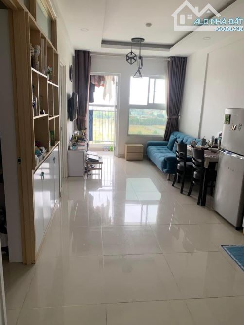 Cho thuê Chung Cư Hoa Sen - Quận 11 2pn 2wc 70m2 10tr Full nội thất, tầng cao view thoáng