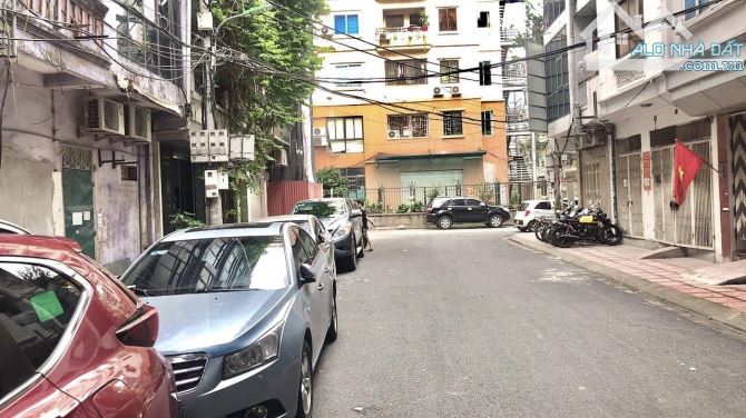 Hoàng Hoa Thám, Ngã Tư Văn Cao, 2 Thoáng Mặt Ngõ Oto Tránh 15m Ra Phố, 55m Mt 3.5m 7.5 Tỷ