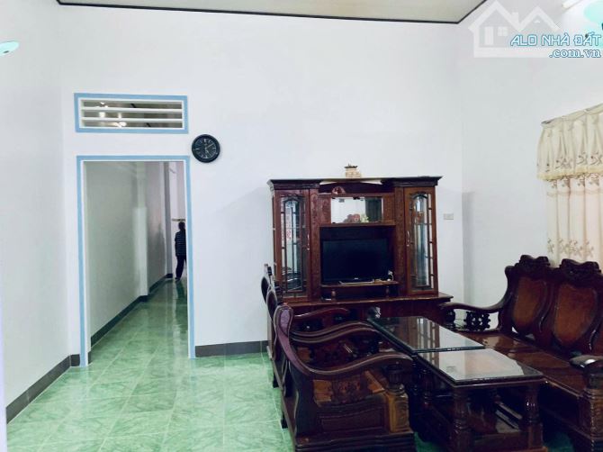 Bán gấp căn nhà cấp 4 ngay đường Lê Thị Lơ, Tân Hiệp, Hóc Môn. Giá 640 triệu, SHR - 1