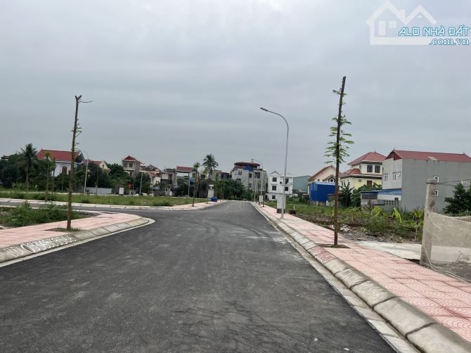 Bán lô đất tổ 6 trung tâm thị trấn An Dương giá chỉ từ  2,15  tỷ - 2