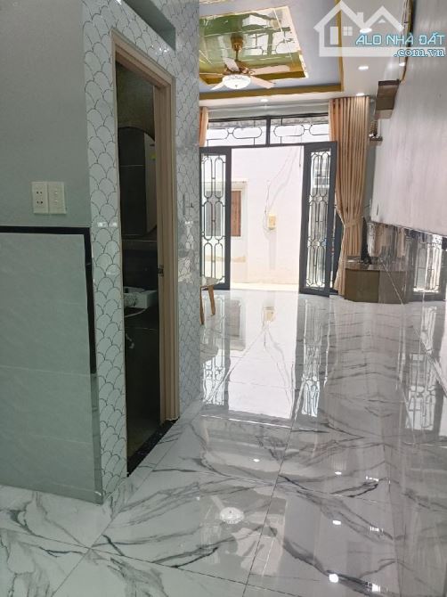 Bán nhà mới xây, gần khu Tên Lửa, giáp quận 6, 34m2, nhỉnh 3 tỷ - 4