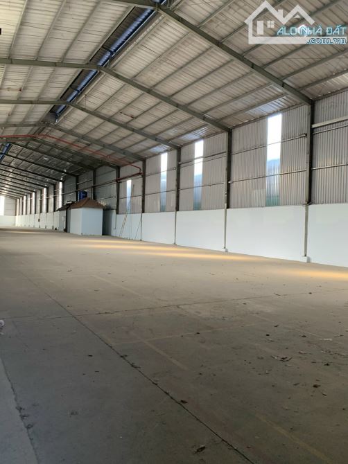 Cho thuê xưởng 2000m2 mặt tiền đường lớn trung tâm Tp Biên Hoà - 4