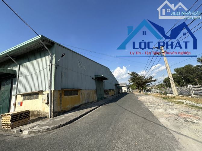 Cho thuê kho KCN Long Bình 1.200 m2 chỉ 55k/m2. P - 4