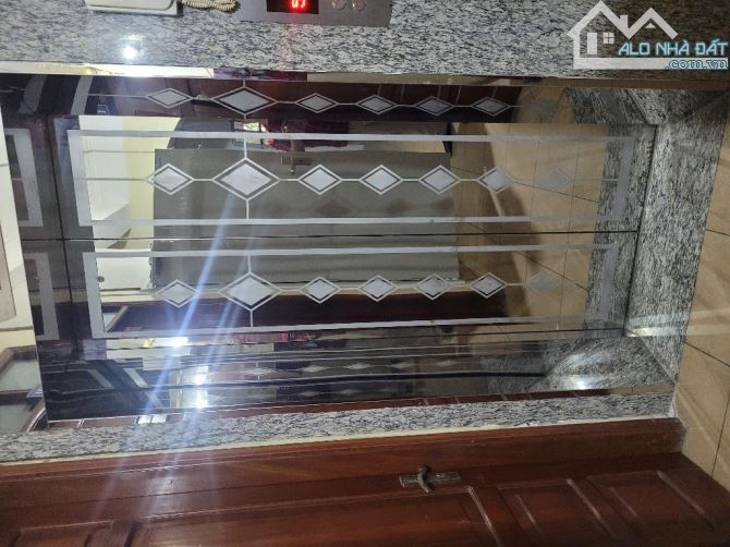 Bán Toà dòng tiền Ngọc Lâm 100mx9 tầng - Ô tô thông - 24 phòng Full, Dòng tiền 100tr/tháng - 5