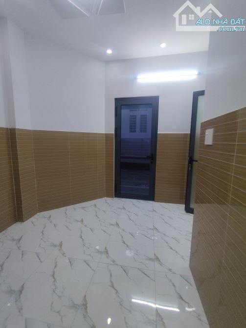 Nhà mới xây nở hậu Nguyễn Văn Luông 45 m2, 2 tầng BTCT góc thoáng - 7