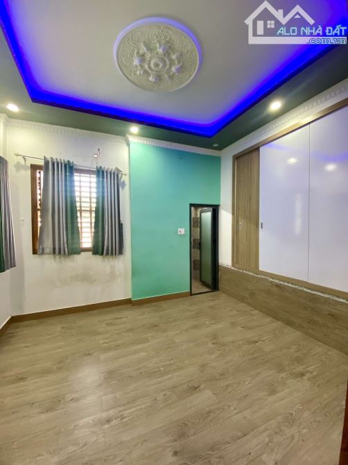 Bán Biệt Thự Thạnh Xuân 40, cực đẹp, cực rẻ, 252m2, nở hậu tài lộc, sân xe hơi 10 chiếc - 6