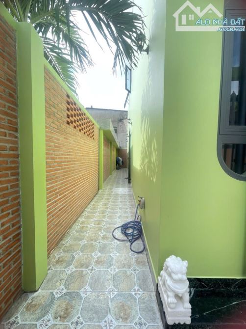 Nhà kề chợ BÀ Điểm, Phan Văn Hớn, Hocmon, 6x18m, 3 tầng, Nhỉnh 5 tỷ - 6