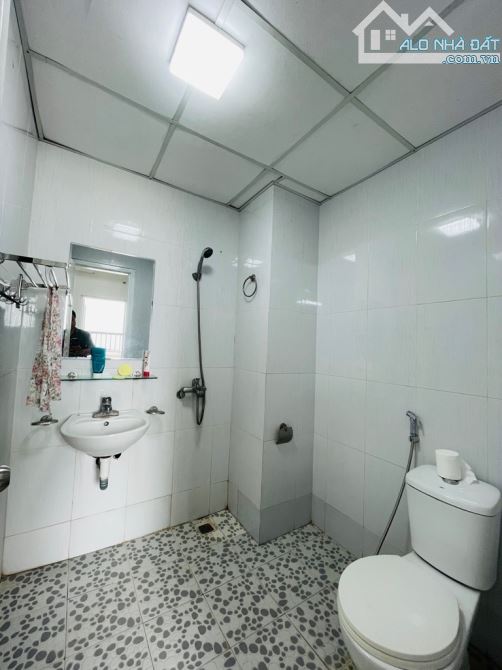 Chỉ 1,9tỷ có ngay nhà 50m 2ngủ full nội thất , gần hồ điều hoà, trường học - 7