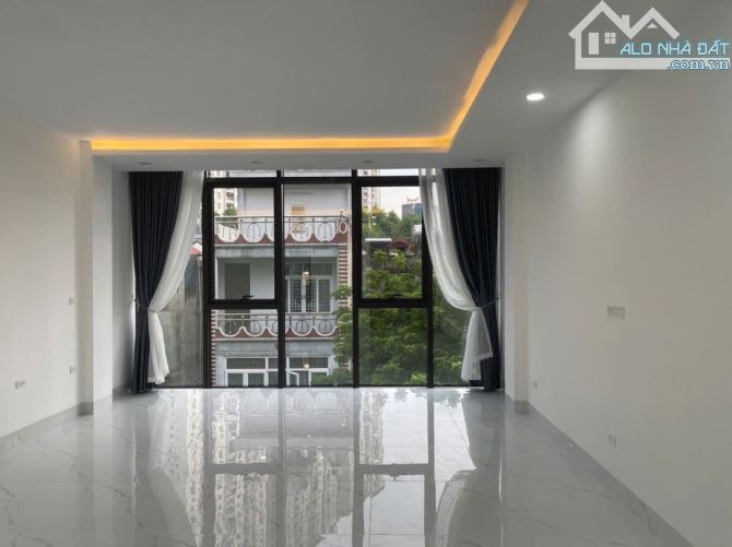 Bán Nhà Mậu Lương 60m mt5m 7 tầng thang máy vỉa hè ô tô tránh, vào nhà,KD - 1