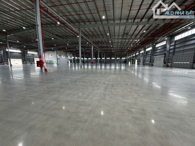 Cho thuê 2800m2 - 5000m2 - 7800m2 kho chuẩn logitics tại Liên Chiểu, Đà Nẵng.