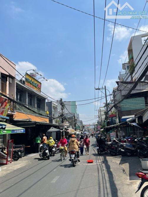 Giảm 1 tỷ Do Cần Bán Gấp Mặt Tiền Ba Đình , Phường 10 Quận 08 Nở Hậu 6 Met có 5 Tầng ST - 11
