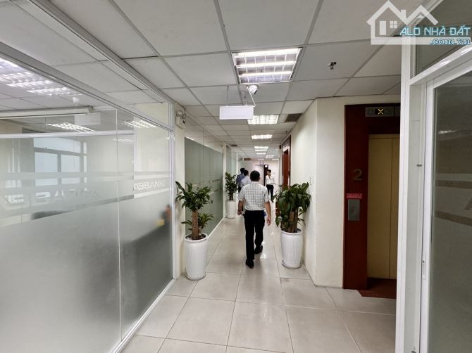 Siêu hiếm góc 2 MT Nguyễn ĐÌnh Chiểu Q.1 - 4 tầng - 12x13m - HĐT 150tr - giá chỉ 39 tỷ. - 1