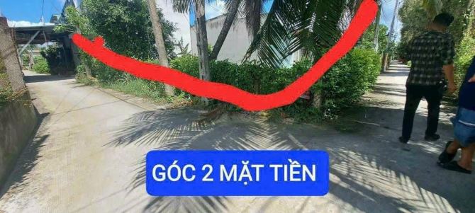 BÁN GẤP LÔ GÓC 2 MẶT TIỀN 120M2 THỊ TRẤN THỦ THỪA GIÁ CHỈ 700TR GỘI XEM ĐẤT - 1